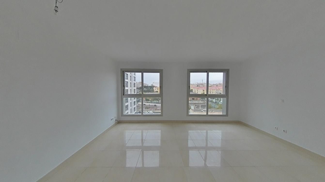 Sala de estar de Piso en venta en Alicante / Alacant con Piscina