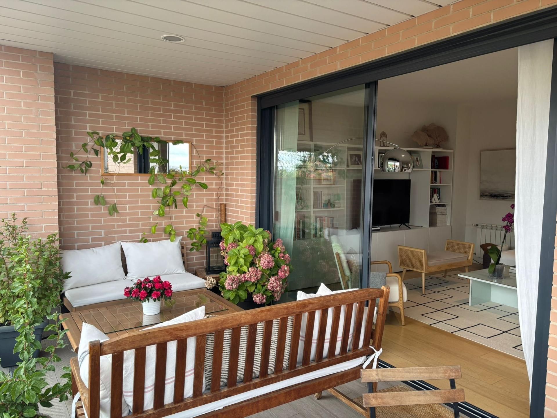 Terrace of Flat for sale in La Moraleja  with Air Conditioner, Private garden and Terrace