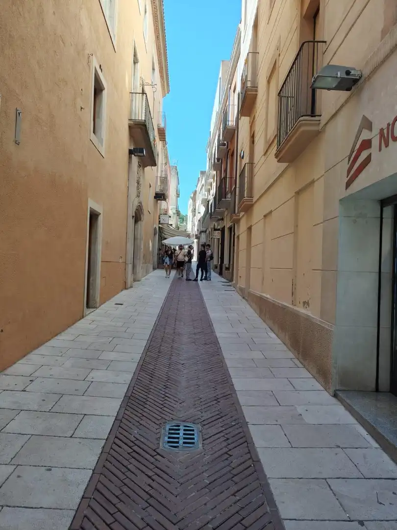 Local commercial à louer à Carrer Besalú 12, imagen 5