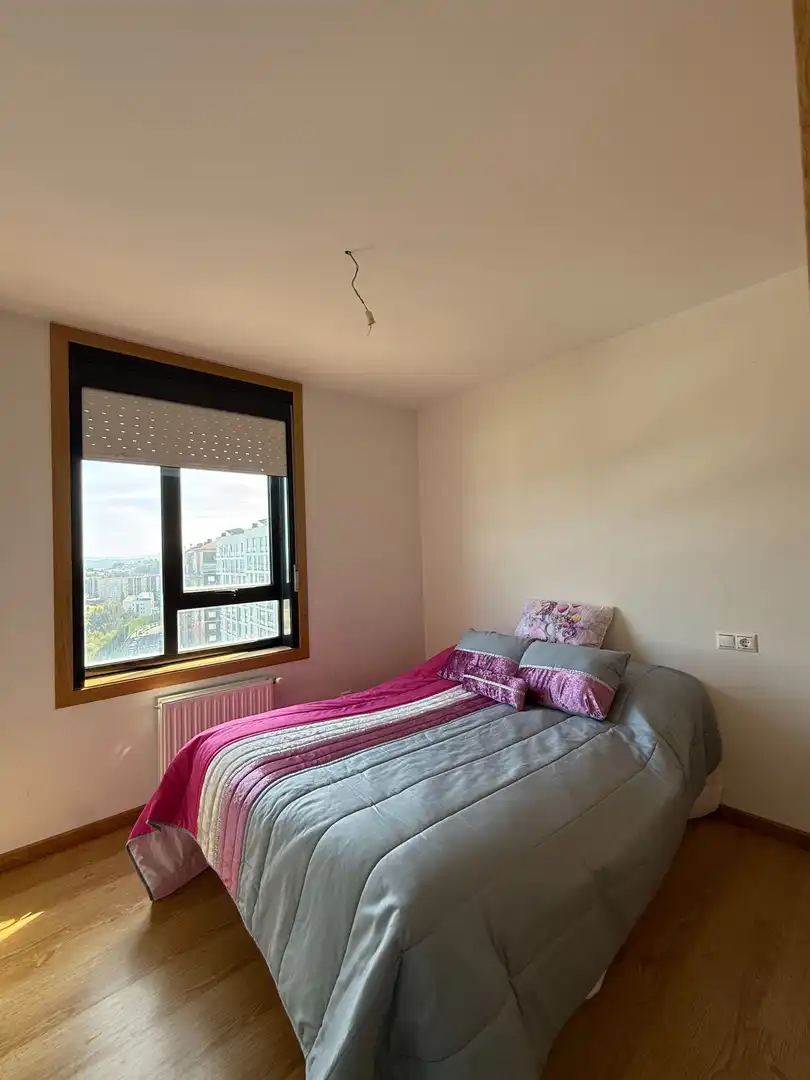 Habitación de Piso en venta en A Coruña Capital  con Calefacción y Trastero
