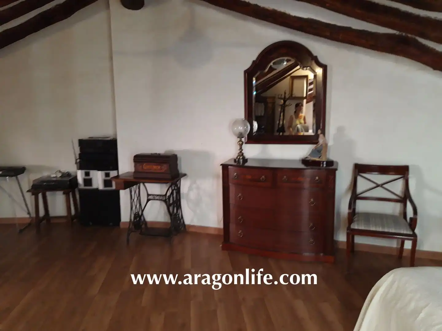Habitación de Casa o chalet en venta en Caspe con Aire acondicionado, Parquet y Amueblado