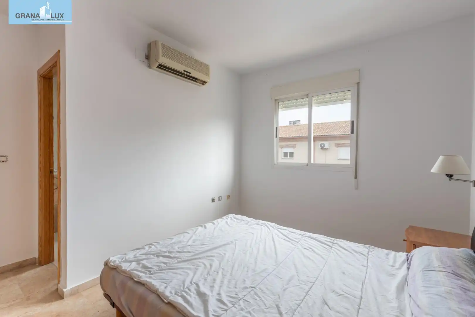 Reihenhaus mit Terrasse zum Verkauf in Calle Marte 21, imagen 16