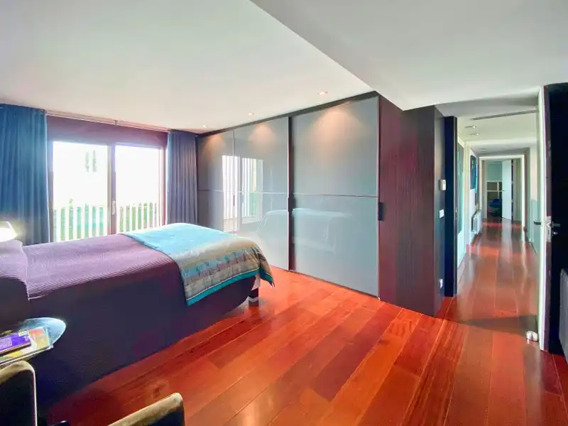 Bedroom of Houses for sale in Figueres  with Air Conditioner, Heating and Terrace
