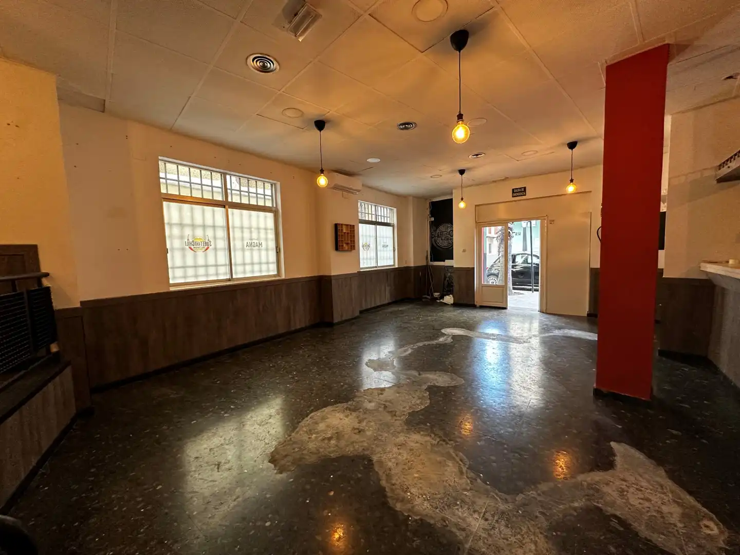 Local en venta en Riba-roja de Túria
