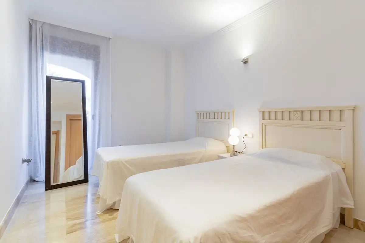 Apartamento con piscina en venta en Selwo, imagen 14