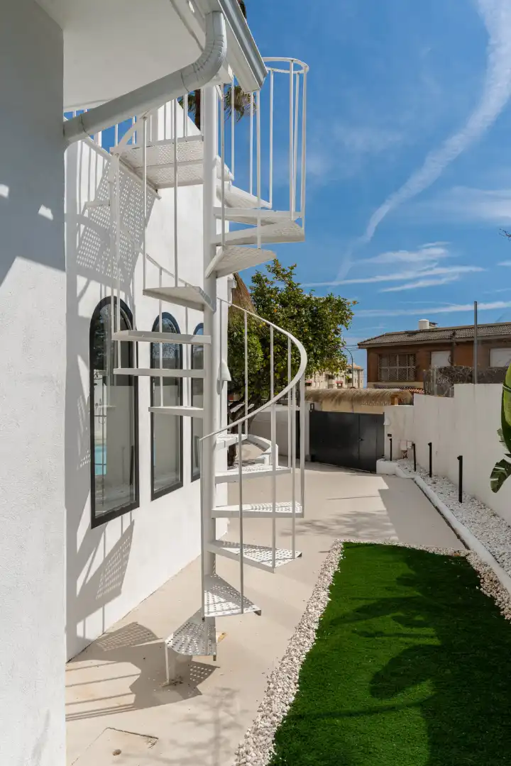 Exterior view of Detached homes for sale in Torremolinos  with Air Conditioner, Terrace and Swimming Pool