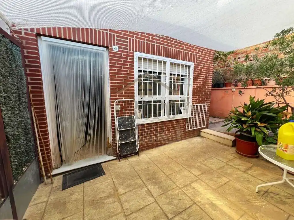 Exterior view of Flat for sale in Almazora / Almassora  with Air Conditioner, Heating and Storage room