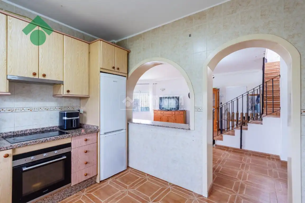 Cuina de Finca rústica en venda en Vélez-Málaga amb Aire condicionat, Terrassa i Piscina