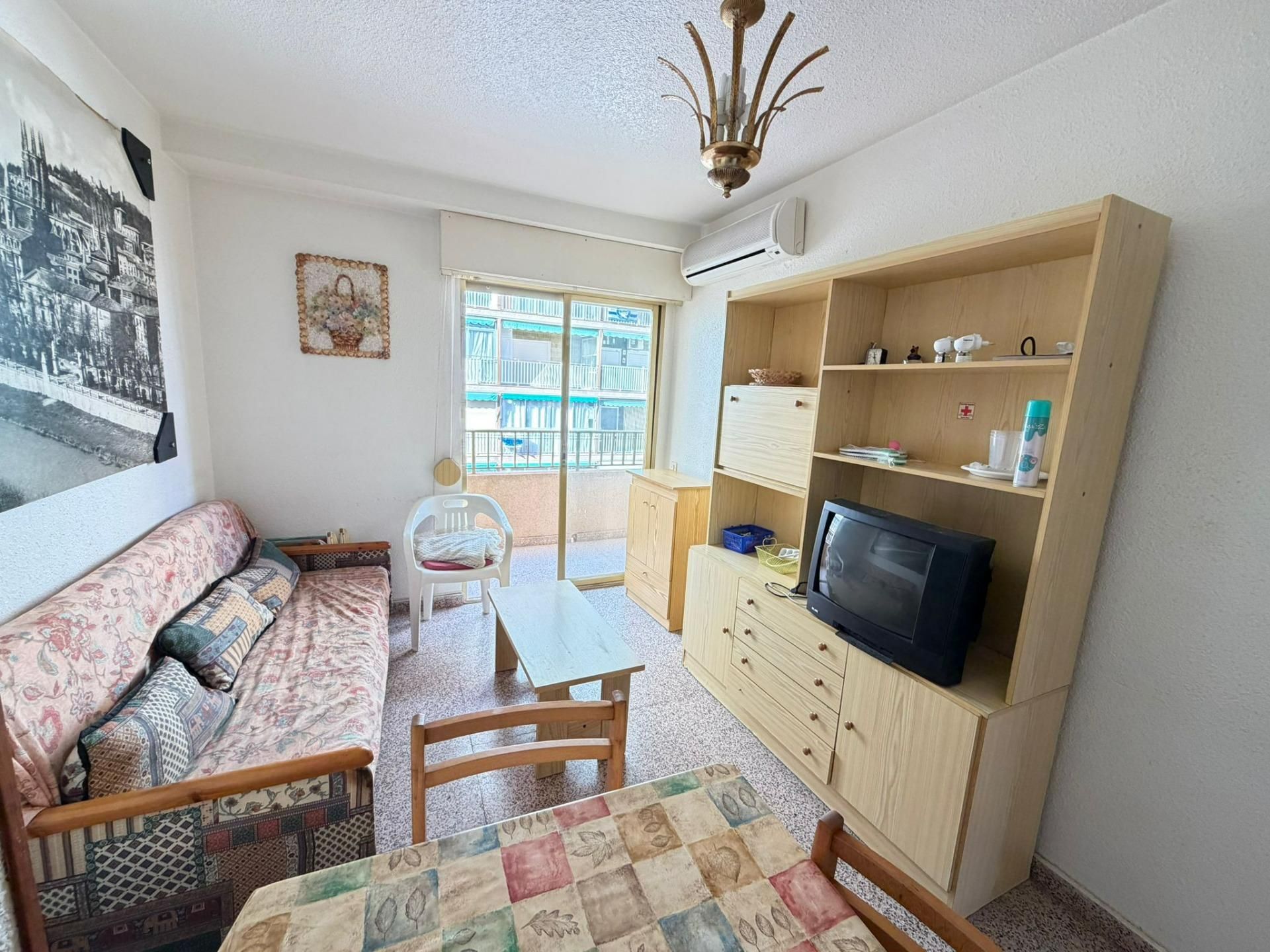 Dormitori de Apartament en venda en Santa Pola amb Aire condicionat, Moblat i Balcó