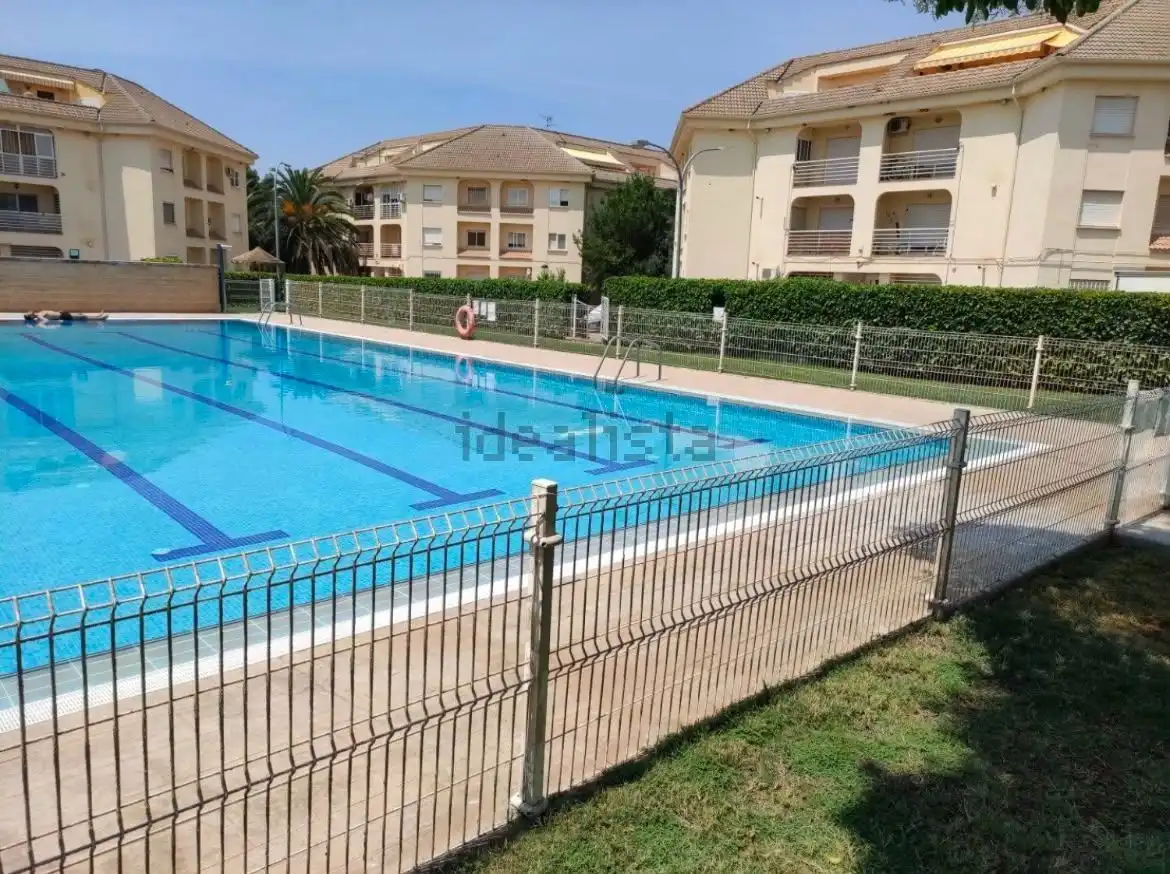 Piscina de Estudi en venda en Ciudad Real amb Aire condicionat, Calefacció i Piscina comunitària