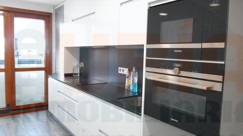 Foto 3 de Piso de alquiler en Calle Tomás Crespo Frígilis, La Ería, Oviedo