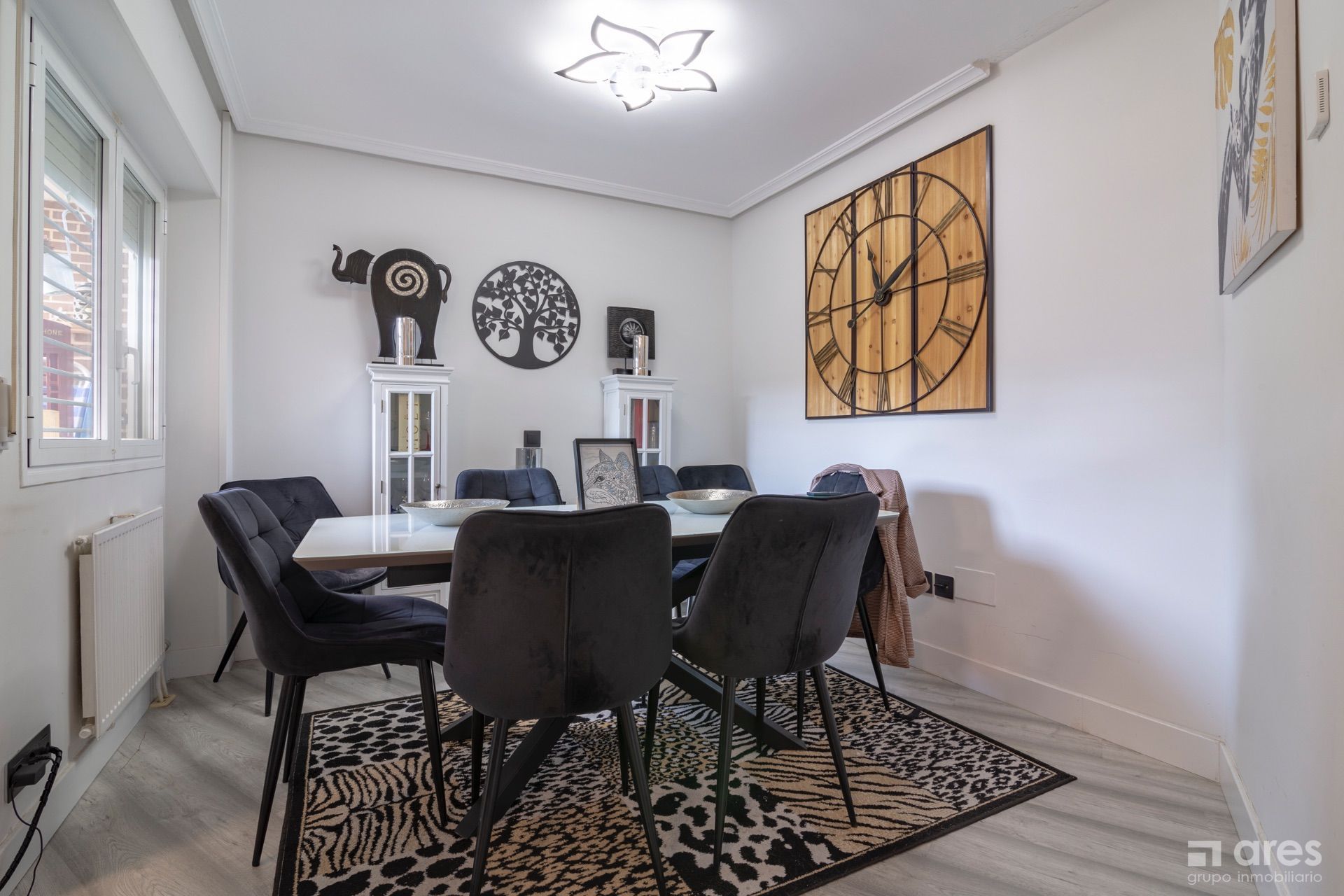 Dining room of Duplex for sale in Sevilla la Nueva  with Air Conditioner, Heating and Terrace