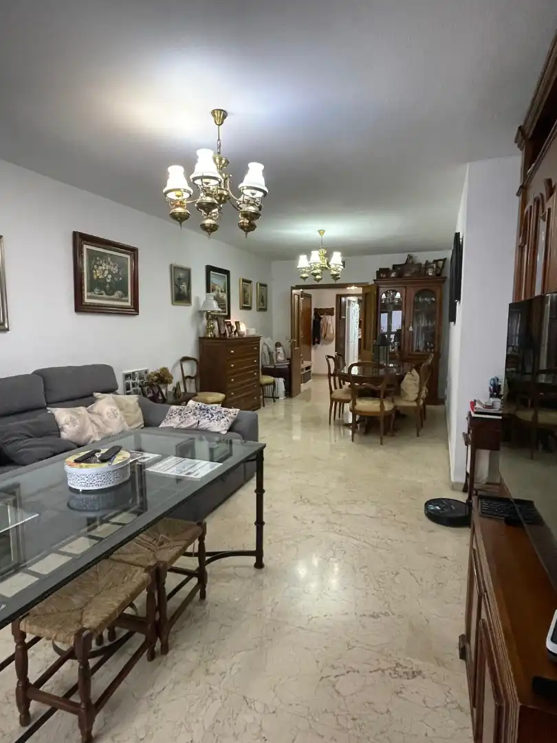 Living room of Flat for sale in Córdoba  with Air Conditioner, Heating and Storage room