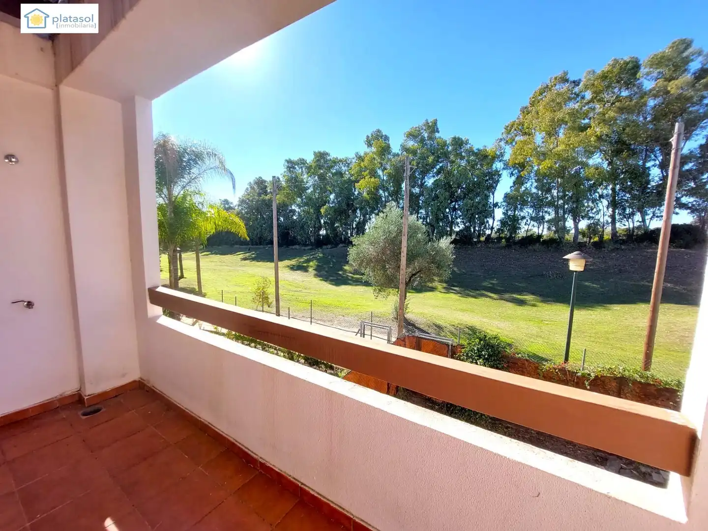 Terrassa de Casa adosada en venda en Guillena amb Aire condicionat, Calefacció i Jardí privat