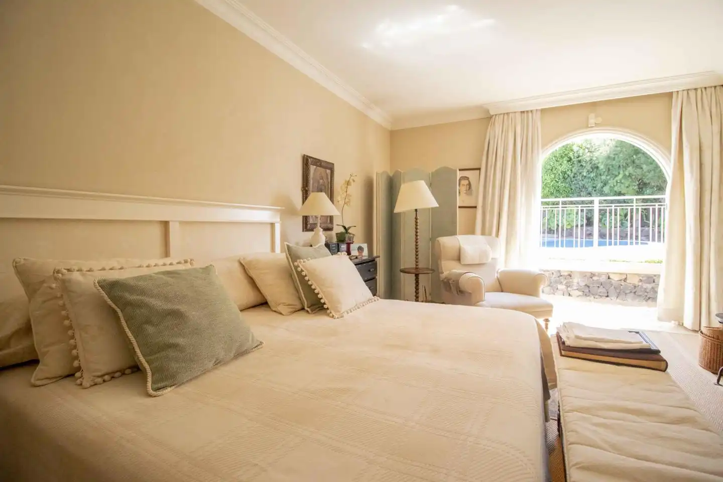 Dormitori de Casa adosada en venda en Santa Úrsula amb Jardí privat, Terrassa i Piscina