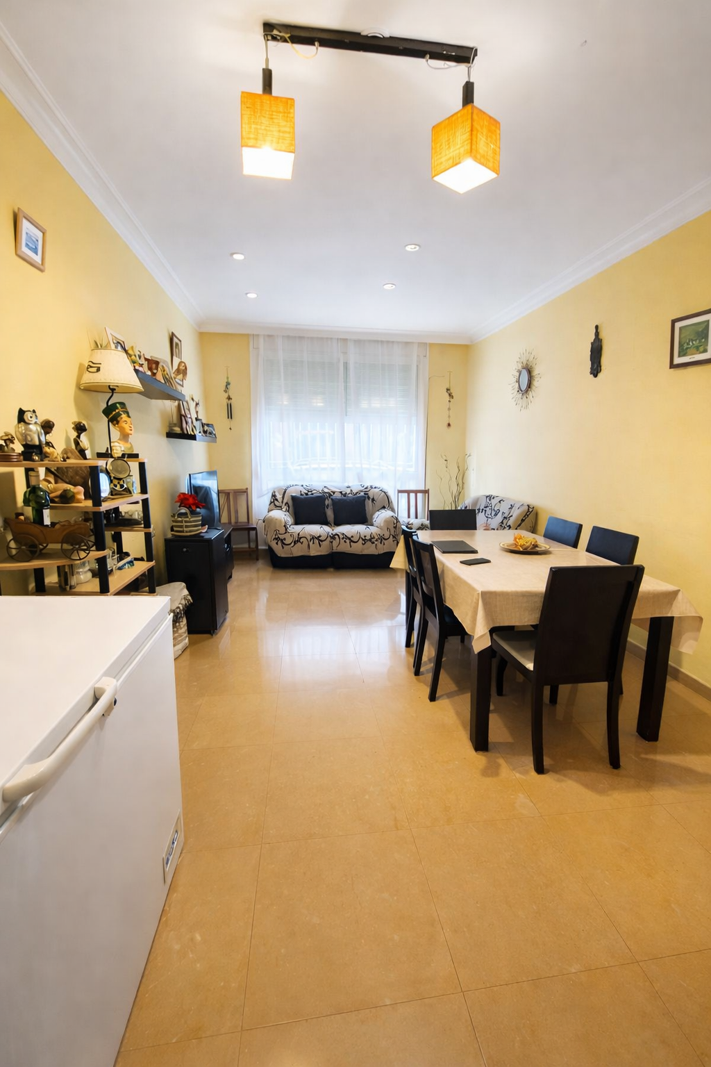 Sala d'estar de Pis en venda en Castelldefels amb Calefacció