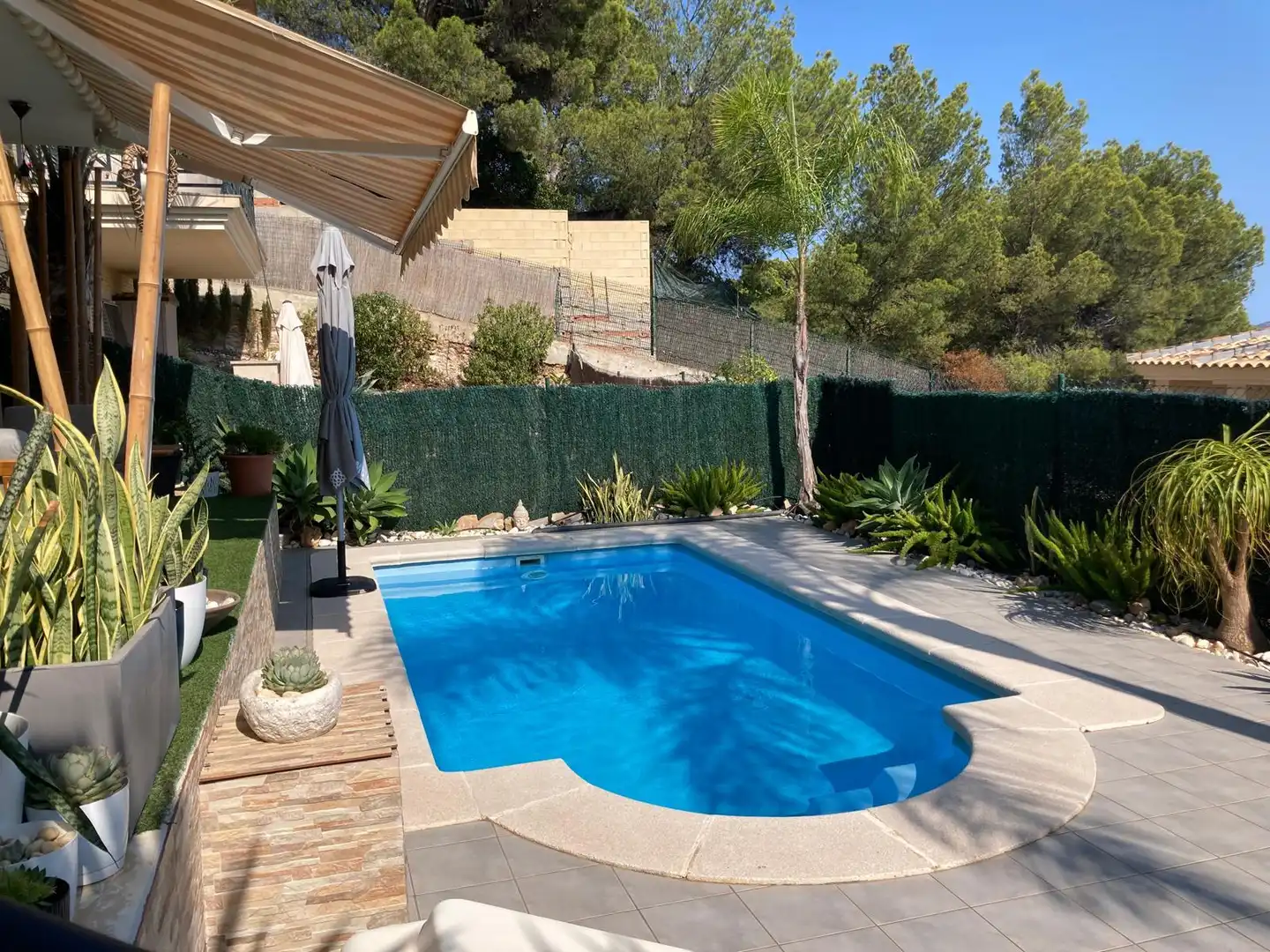 Piscina de Casa adosada en venta en La Nucia con Aire acondicionado, Jardín privado y Terraza