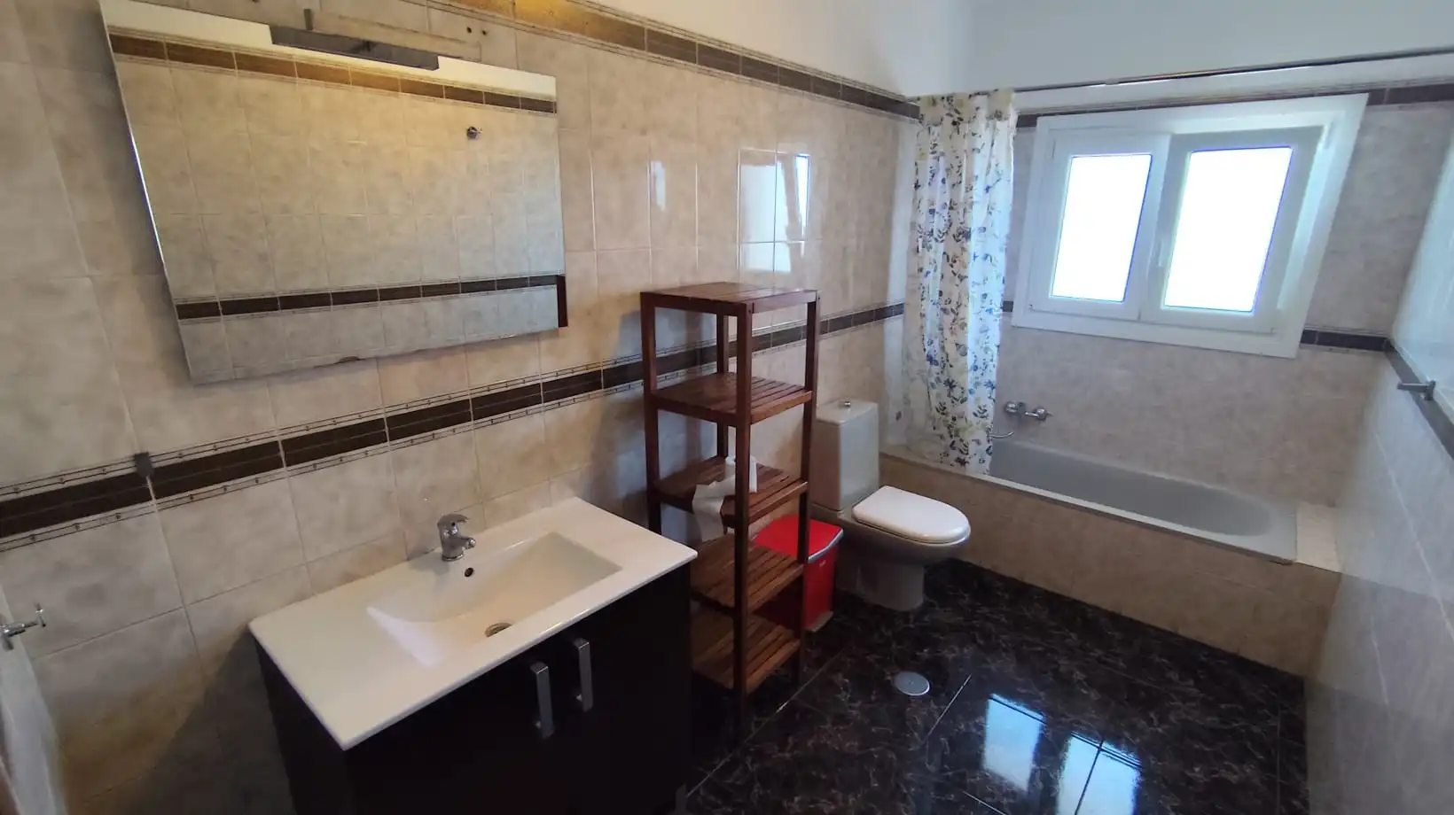 Bathroom of Flat for rent in El Rosario  with Furnished and Washing machine
