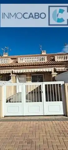 Casa adosada en venta en Centro