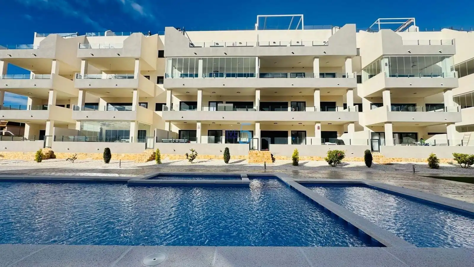Flat with pool for sale in Orihuela Costa, imagen 2