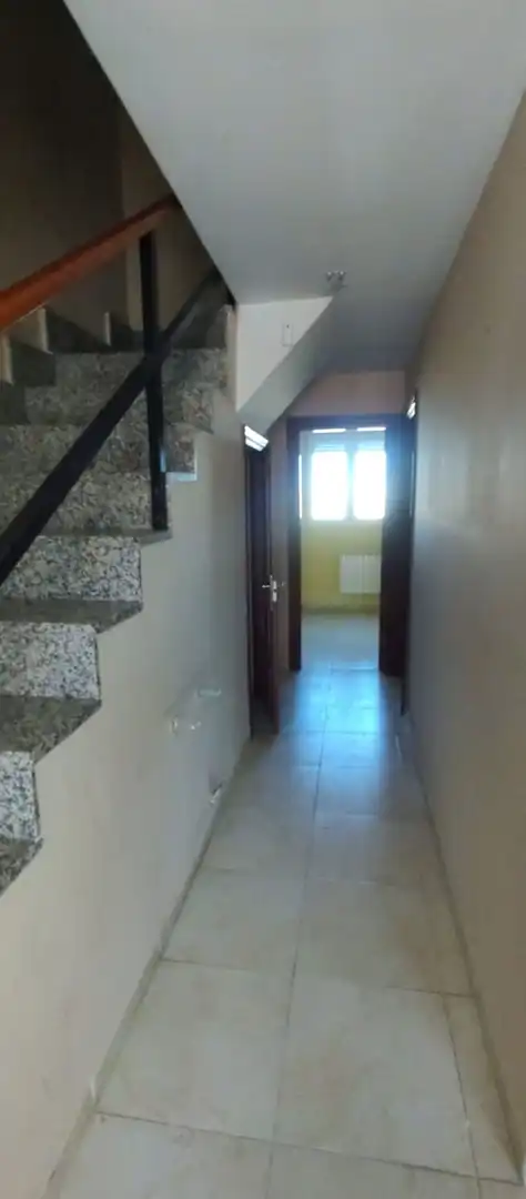 Casa adosada en venda a Viejo de Medina, Pozaldez