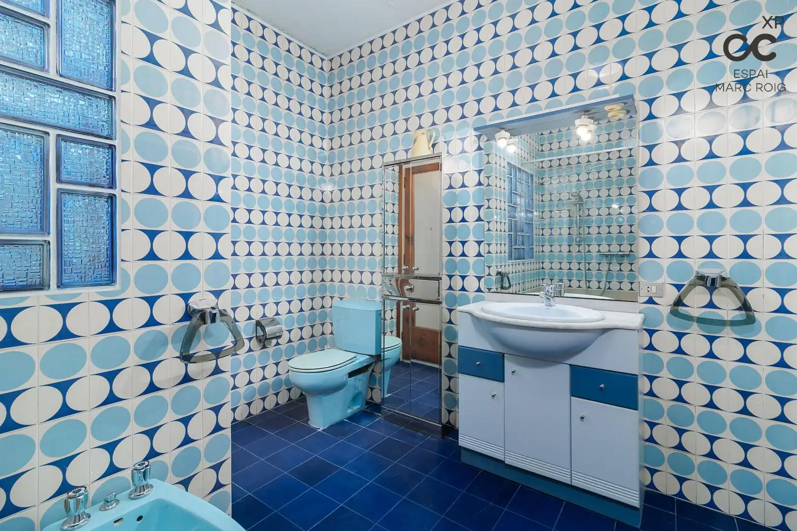 Baño de Finca rústica en venta en Castelló d'Empúries con Aire acondicionado, Calefacción y Jardín privado
