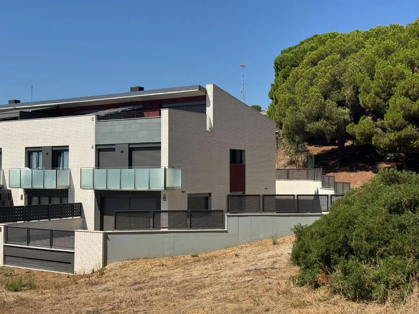 Vista exterior de Casa o xalet en venda en Teià amb Aire condicionat, Terrassa i Balcó