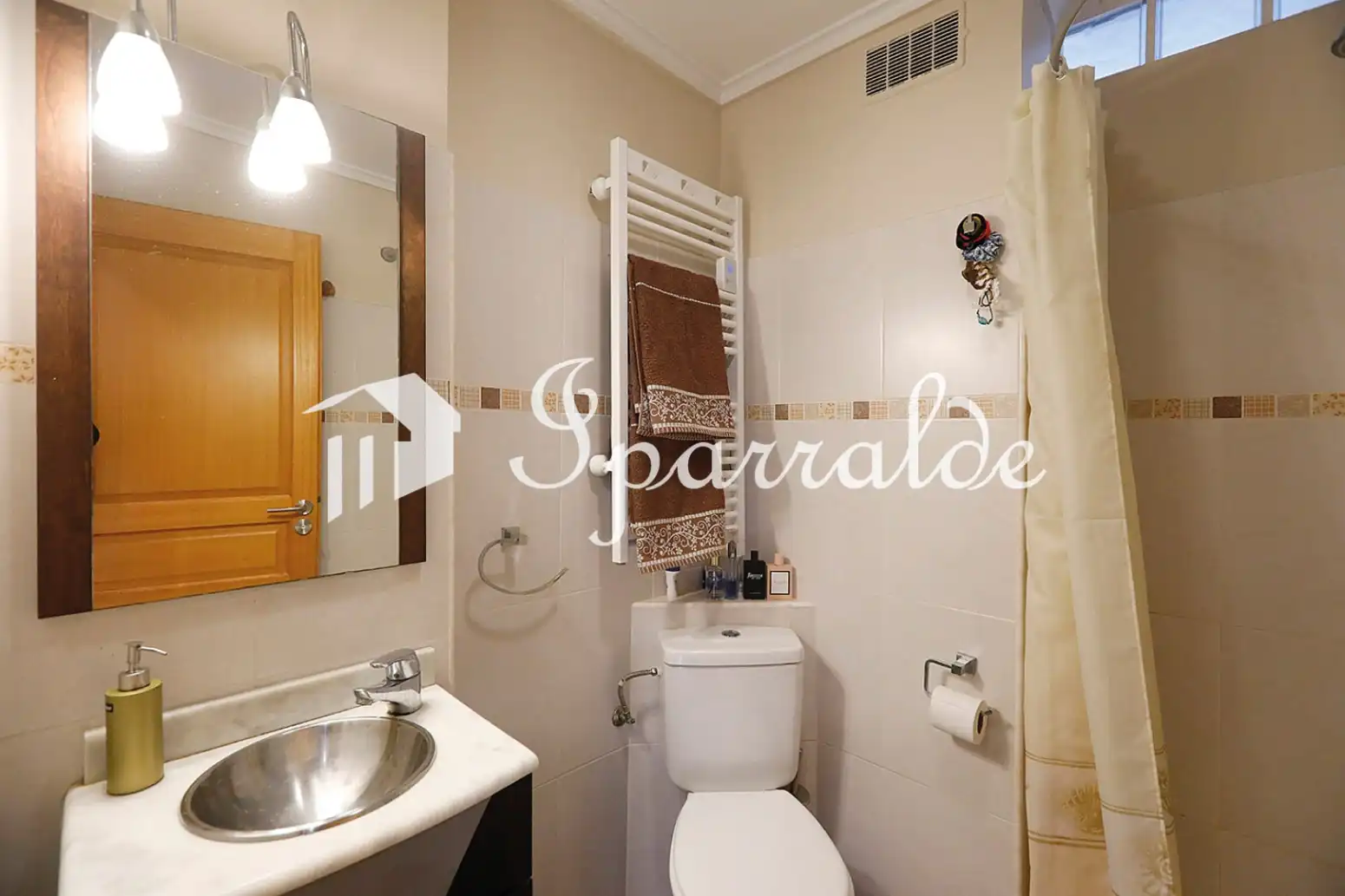 Bathroom of Flat for sale in Hendaye  with Heating, Parquet flooring and Balcony