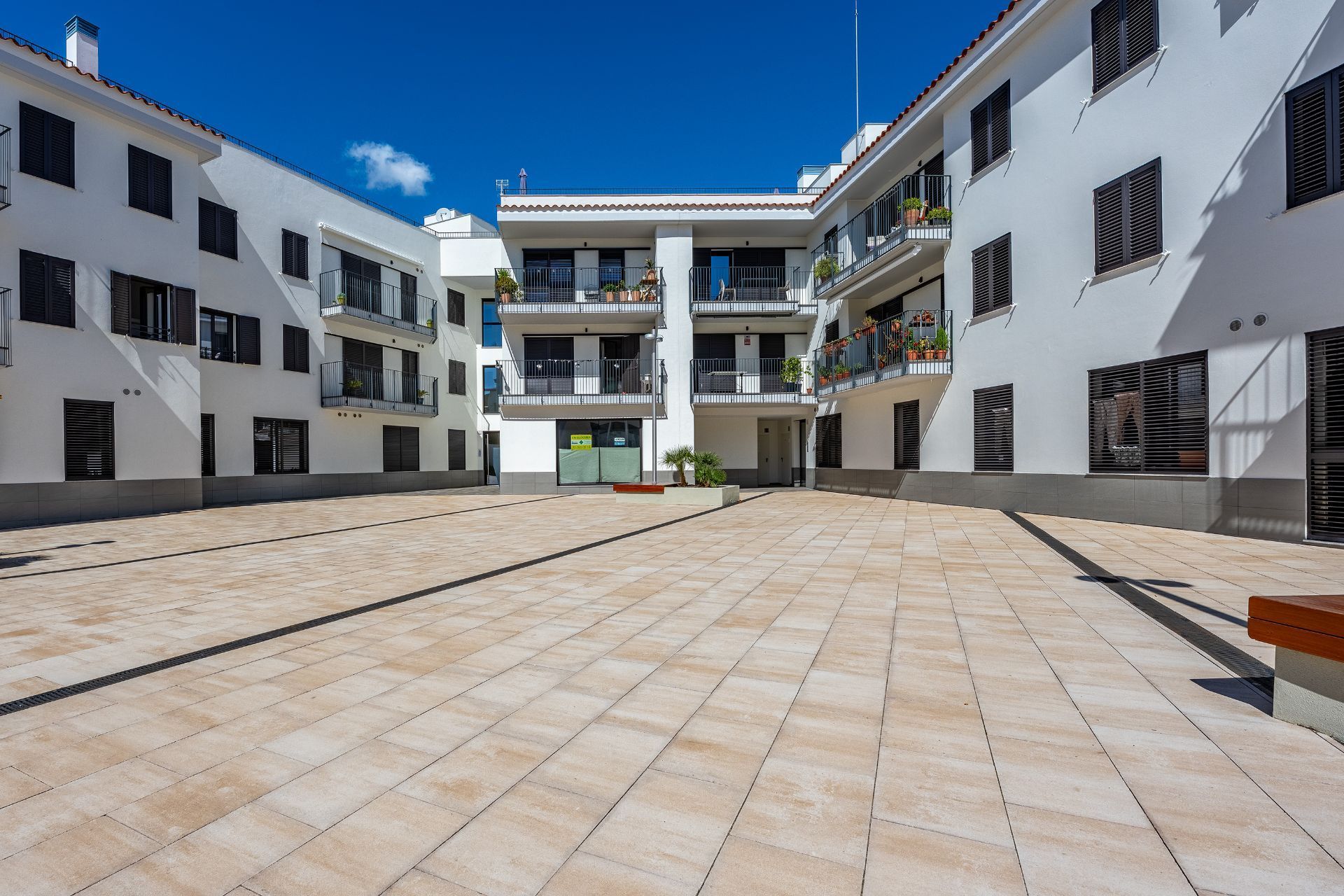 Exterior view of Flat to rent in Sant Pol de Mar  with Air Conditioner, Heating and Furnished