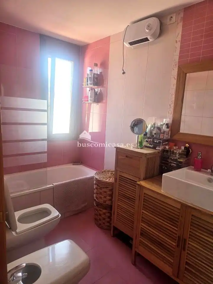 Bany de Casa o xalet en venda en La Guardia de Jaén amb Aire condicionat, Calefacció i Terrassa