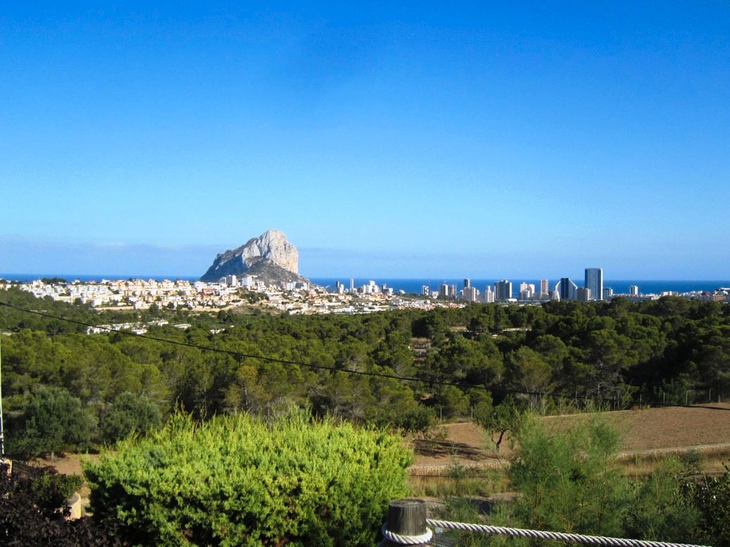 Vista exterior de Casa o chalet en venta en Calpe / Calp con Aire acondicionado, Calefacción y Jardín privado