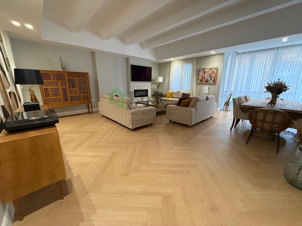 Sala d'estar de Pis en venda en Badajoz Capital amb Terrassa