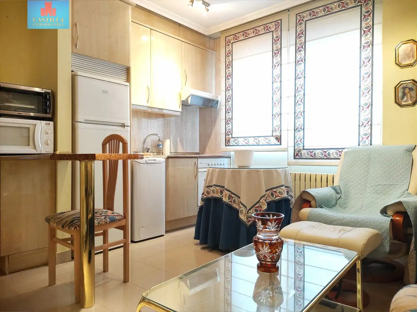 Kitchen of Flat for rent in Ávila  with Heating, Storage room and Furnished