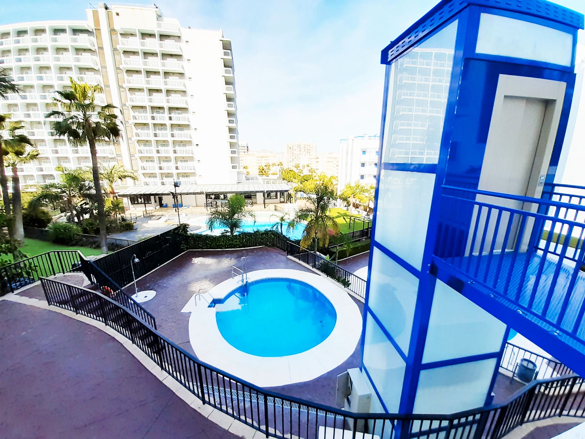 Piscina de Apartament en venda en Benalmádena amb Aire condicionat, Calefacció i Terrassa