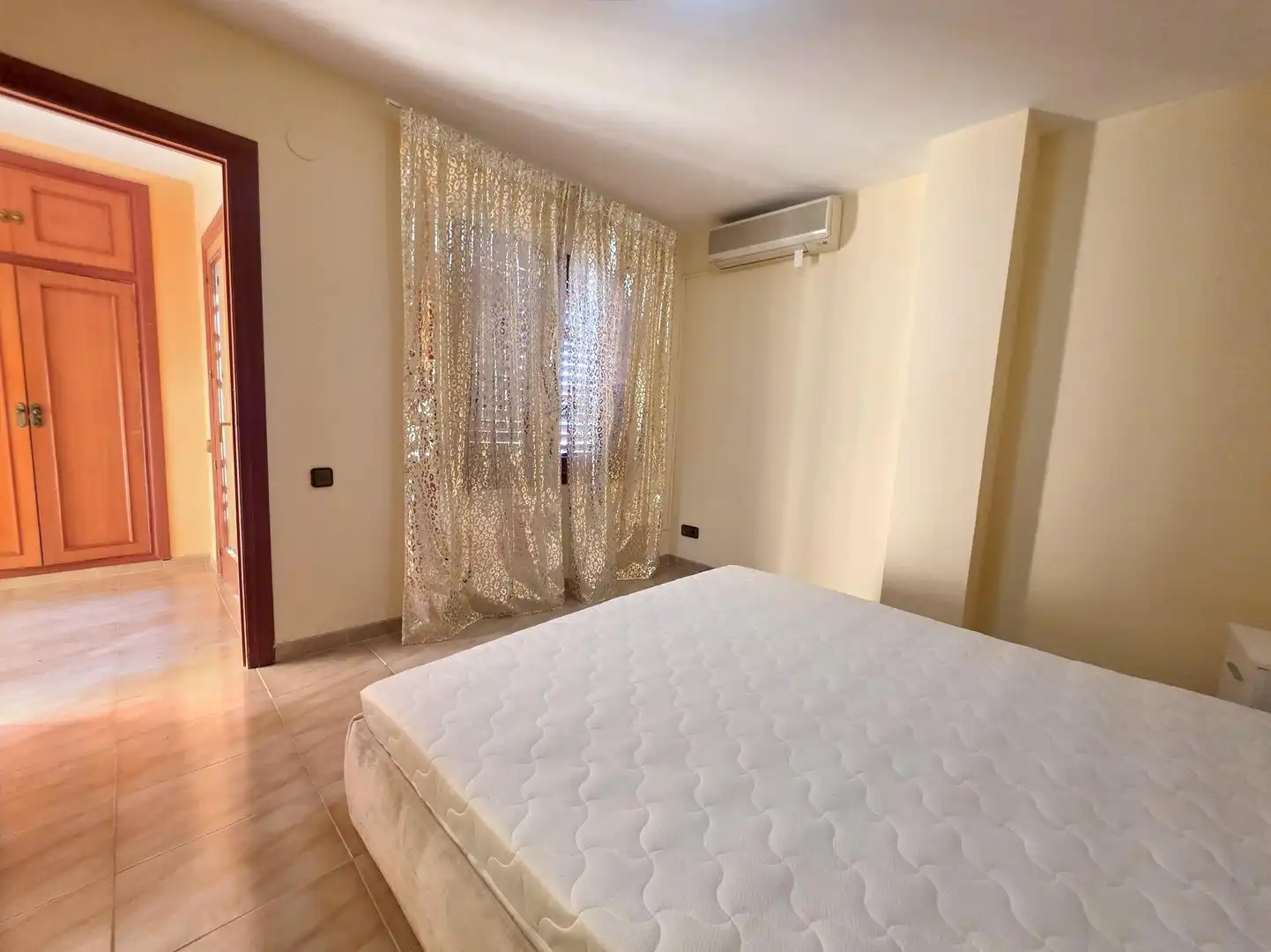 Habitación de Casa o chalet de alquiler en Benicasim / Benicàssim con Aire acondicionado, Jardín privado y Trastero