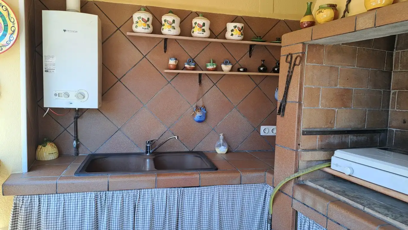 Cocina de Casa o chalet en venta en Castellet i la Gornal con Aire acondicionado, Calefacción y Jardín privado