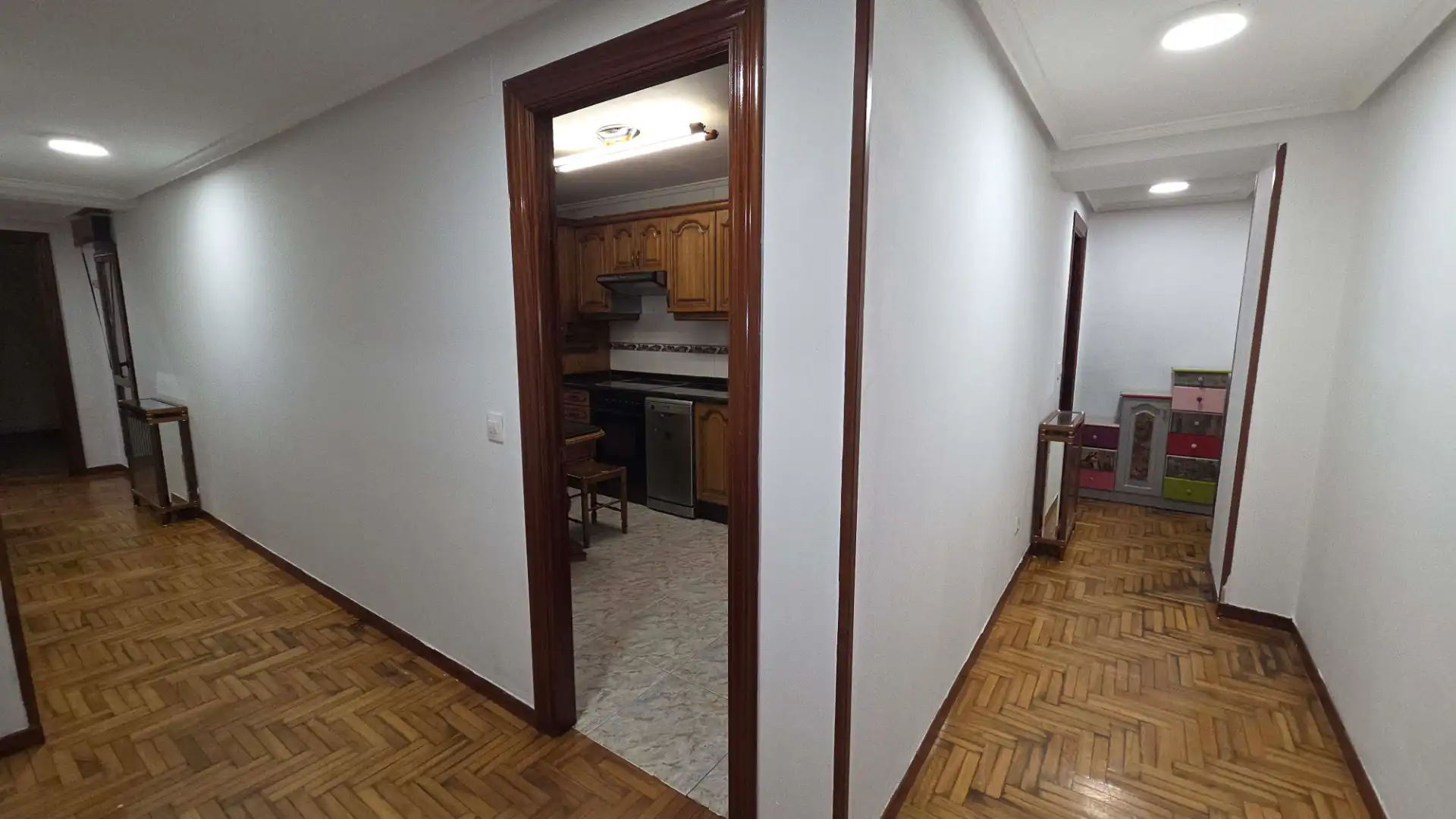 Küche von Wohnung zum Verkauf in San Martín del Rey Aurelio mit Heizung, Parkett und Terrasse