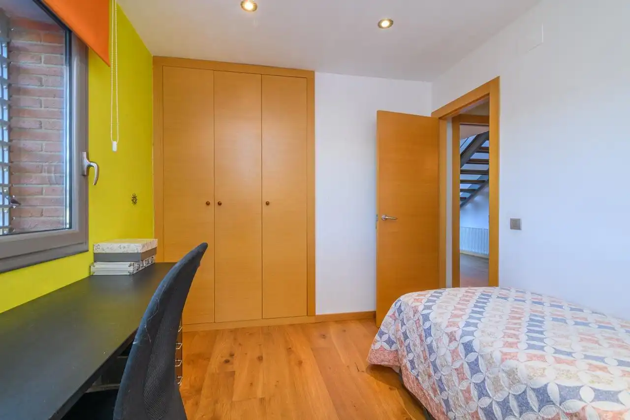 Habitación de Casa o chalet en venta en Vallirana con Aire acondicionado y Balcón