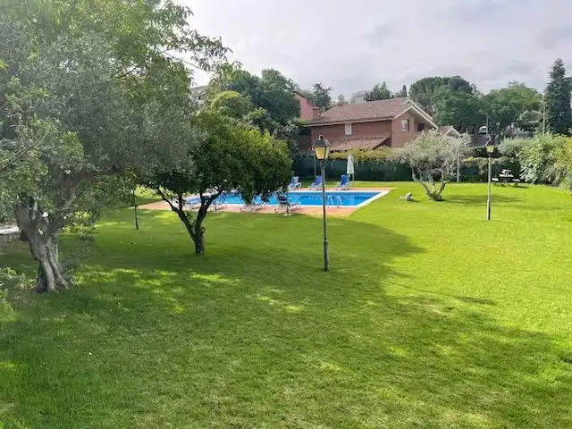 Schwimmbecken von Wohnung zur Miete in La Garriga mit Klimaanlage, Heizung und Terrasse