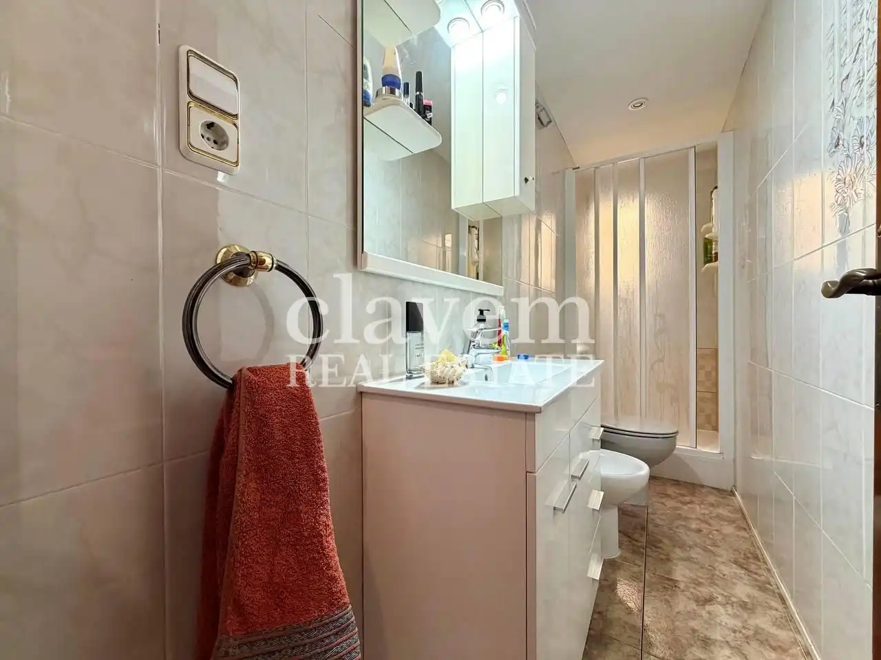 Badezimmer von Dachboden zum Verkauf in L'Hospitalet de Llobregat mit Klimaanlage und Terrasse