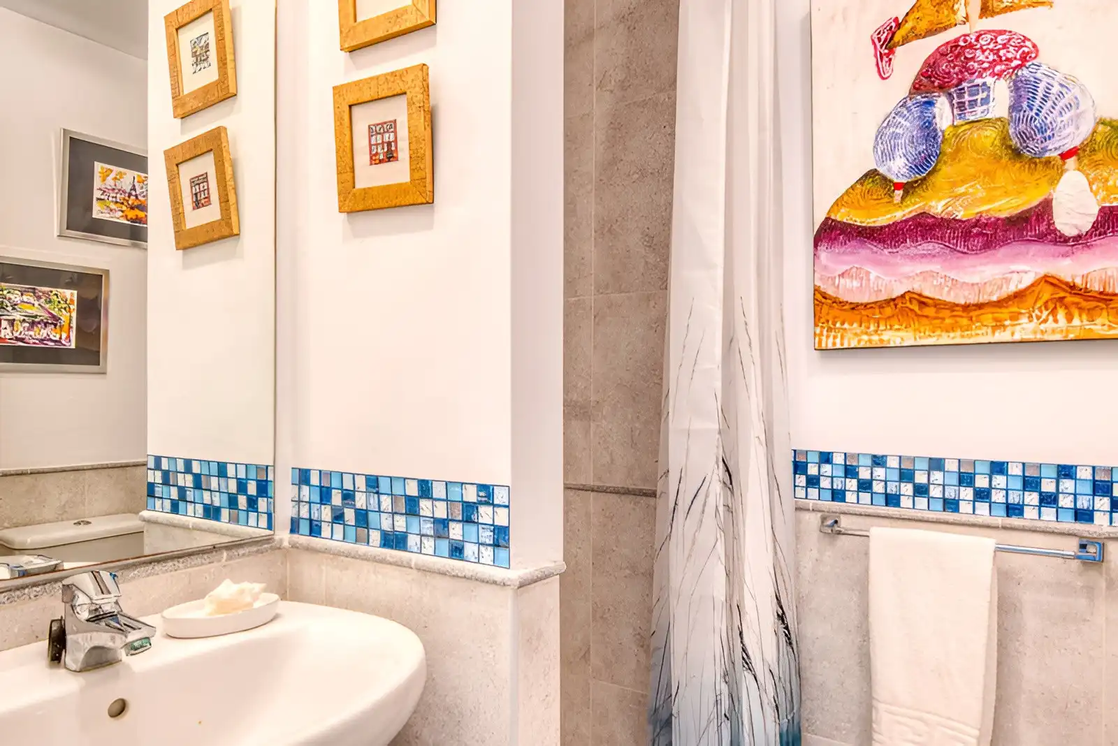 Bathroom of Attic for sale in Manilva  with Air Conditioner, Terrace and Swimming Pool