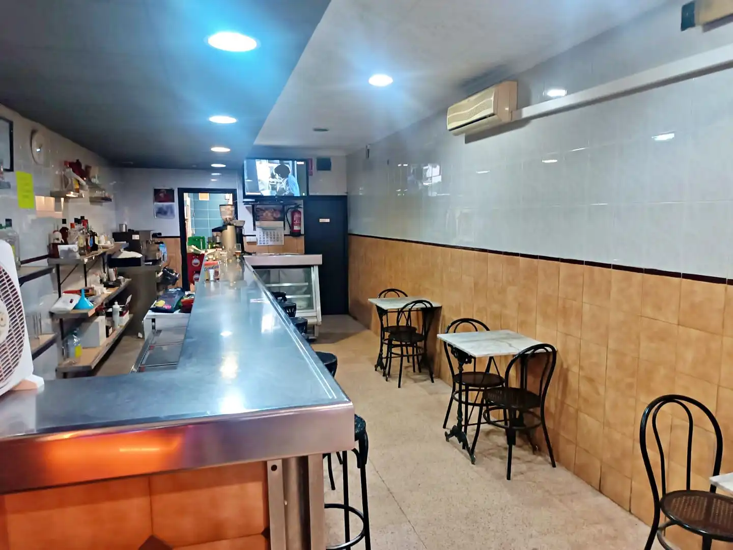 Local comercial en venda a Rocafonda, imagen 3