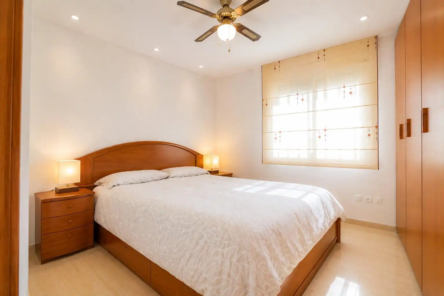 Habitación de Casa adosada en venta en Mont-roig del Camp