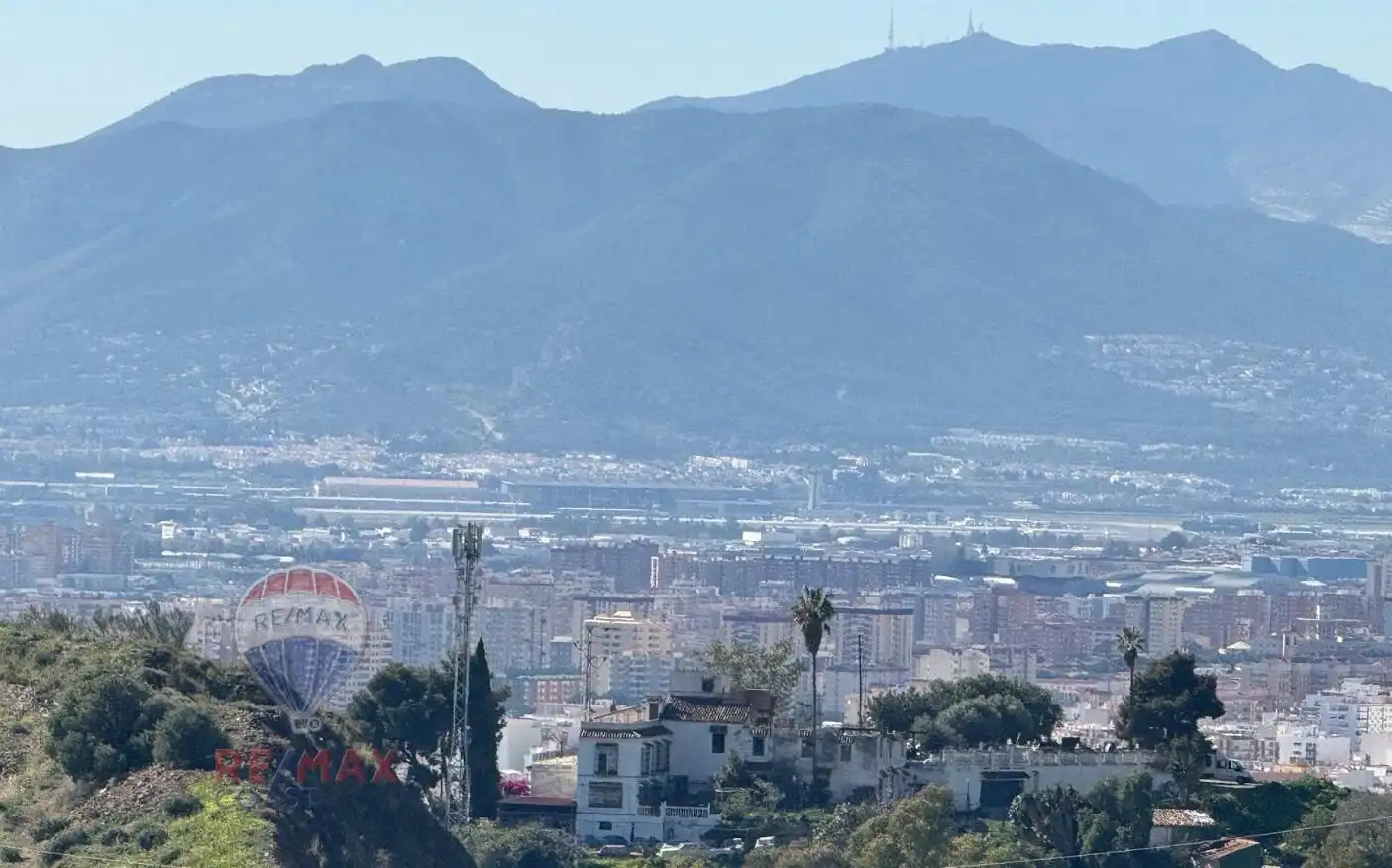 Außenansicht von Residential zum Verkauf in Málaga