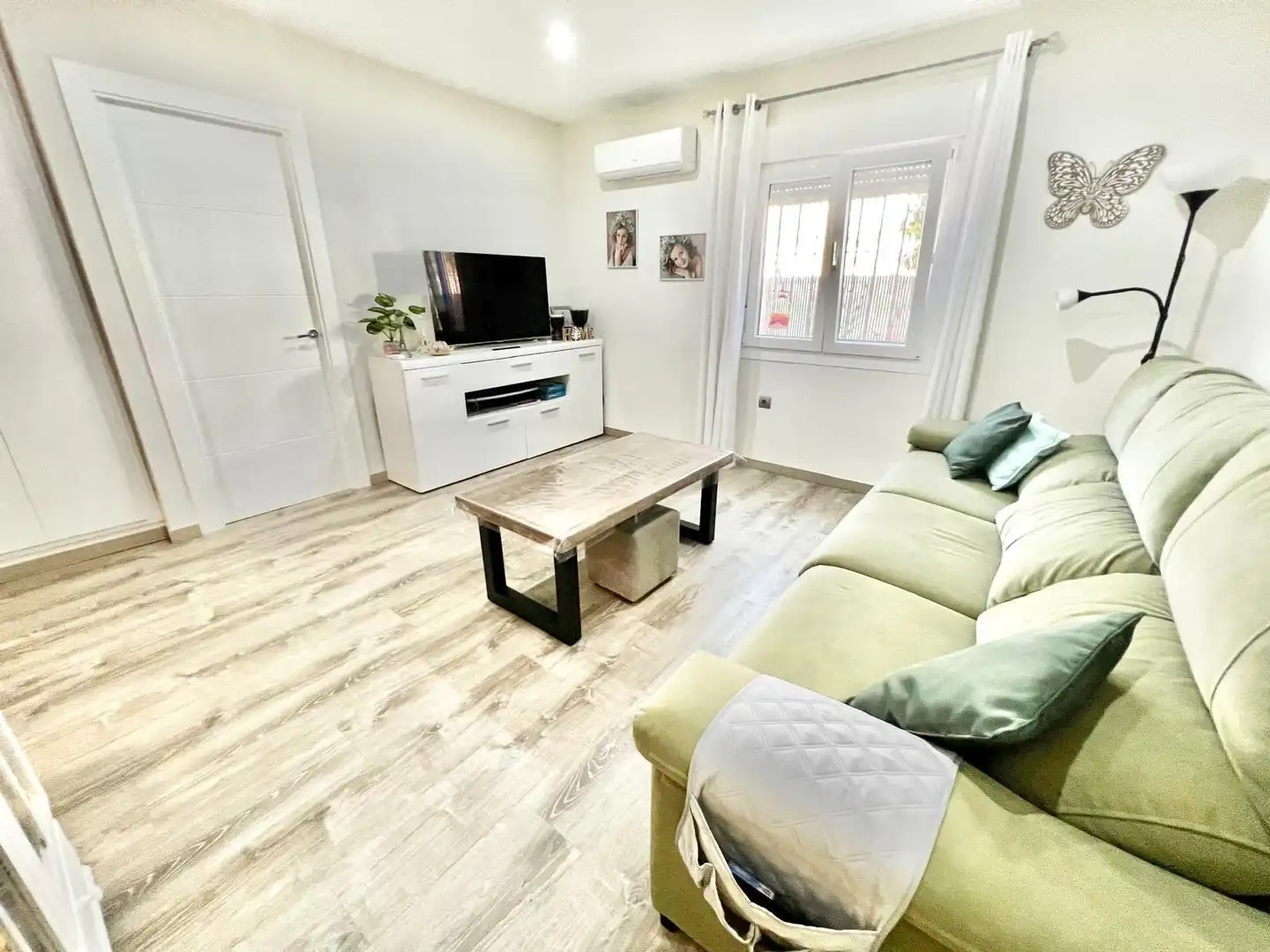Sala d'estar de Pis en venda en Málaga amb Aire condicionat i Parquet