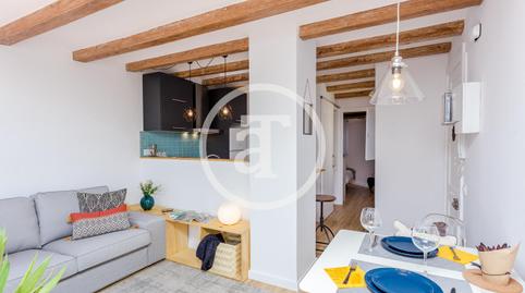 Foto 2 de Ático de alquiler en C/ de Sepúlveda, Sant Antoni,  Barcelona Capital