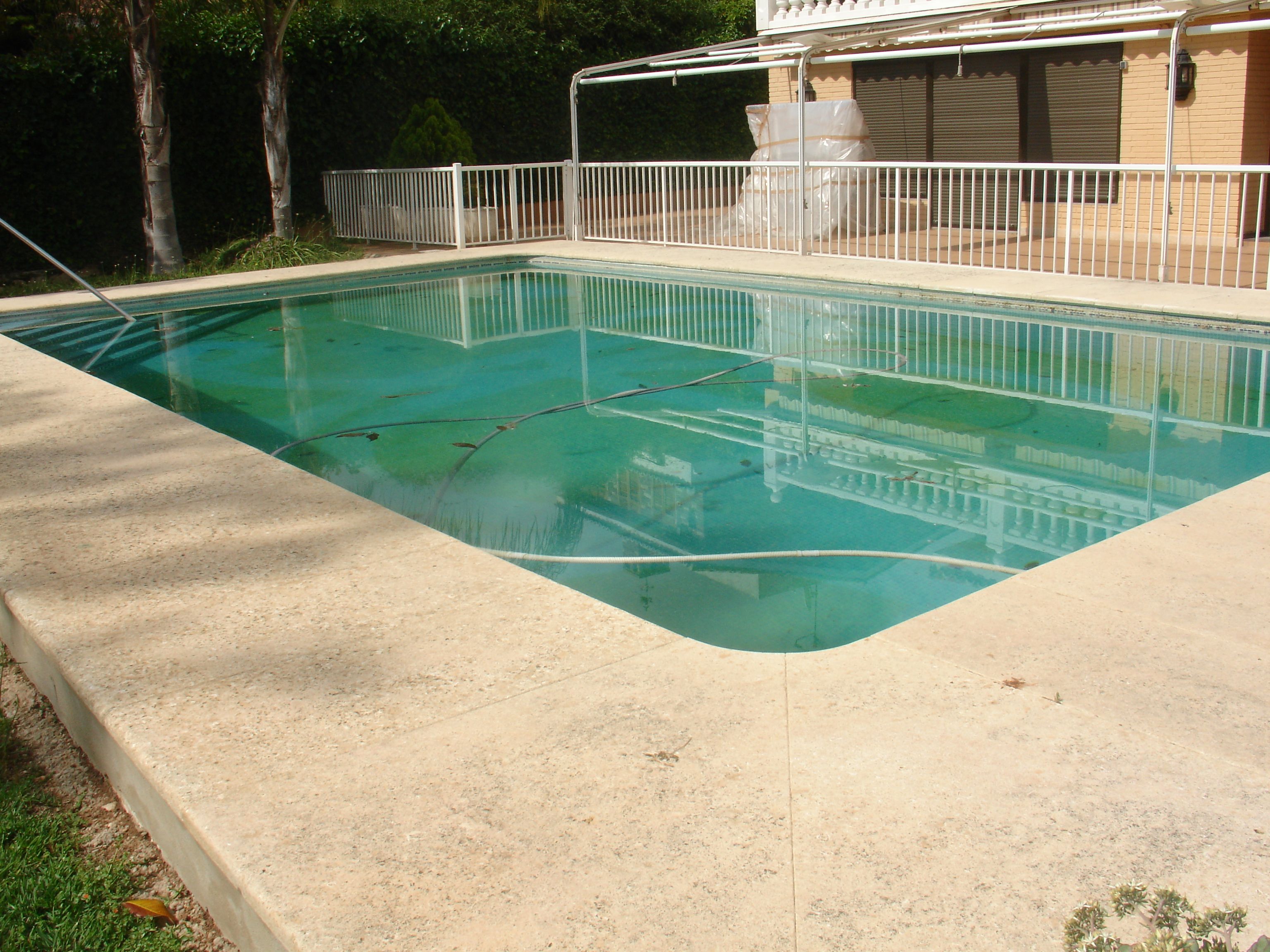 Swimming pool of House or chalet for sale in Picassent  with Air Conditioner, Heating and Private garden