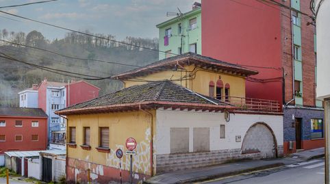 Foto 3 de Casa adosada en venta en C/ la Joecara, Sama, Langreo