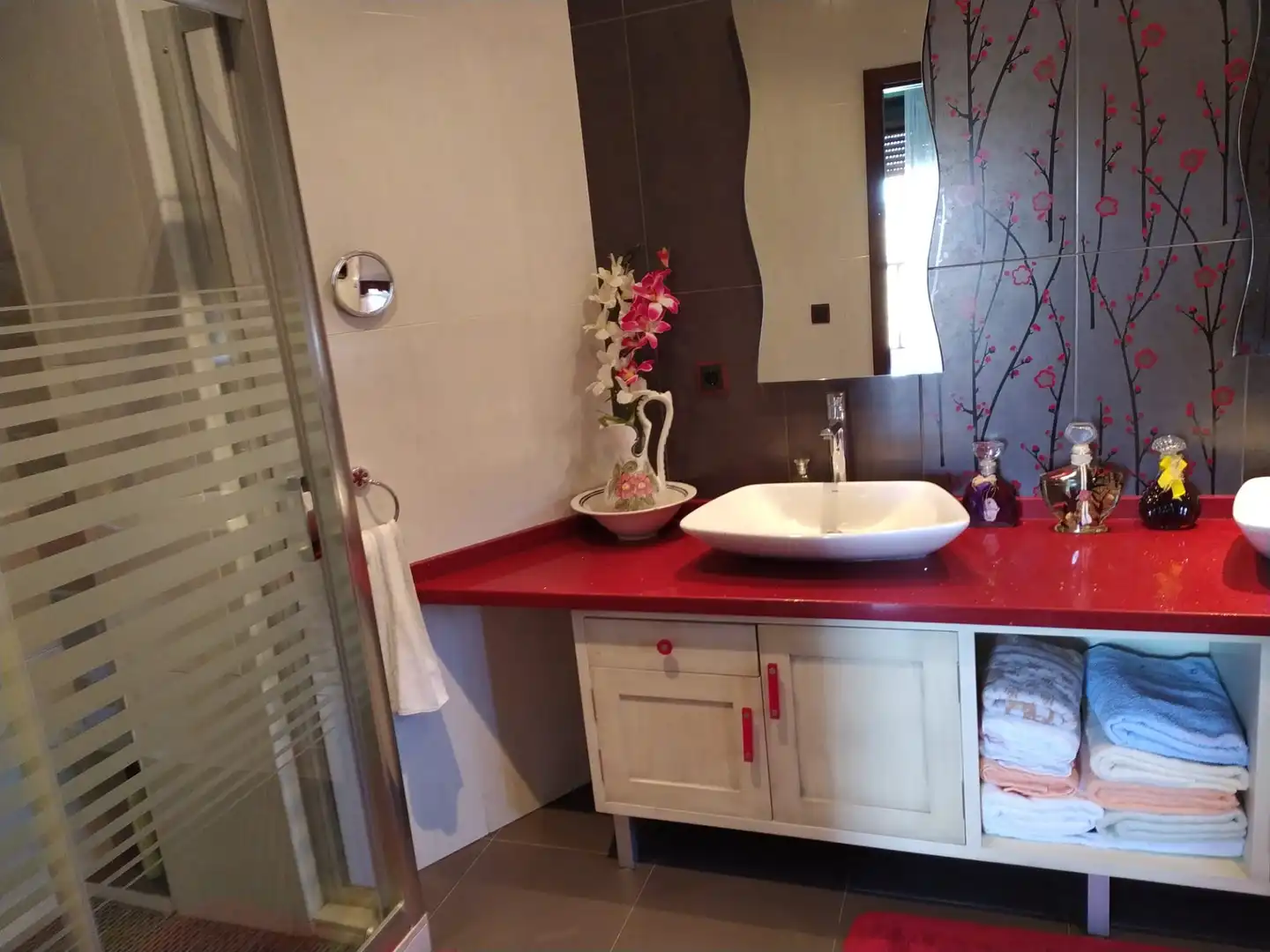 Bany de Casa o xalet en venda en Villanueva del Río y Minas amb Aire condicionat, Jardí privat i Terrassa