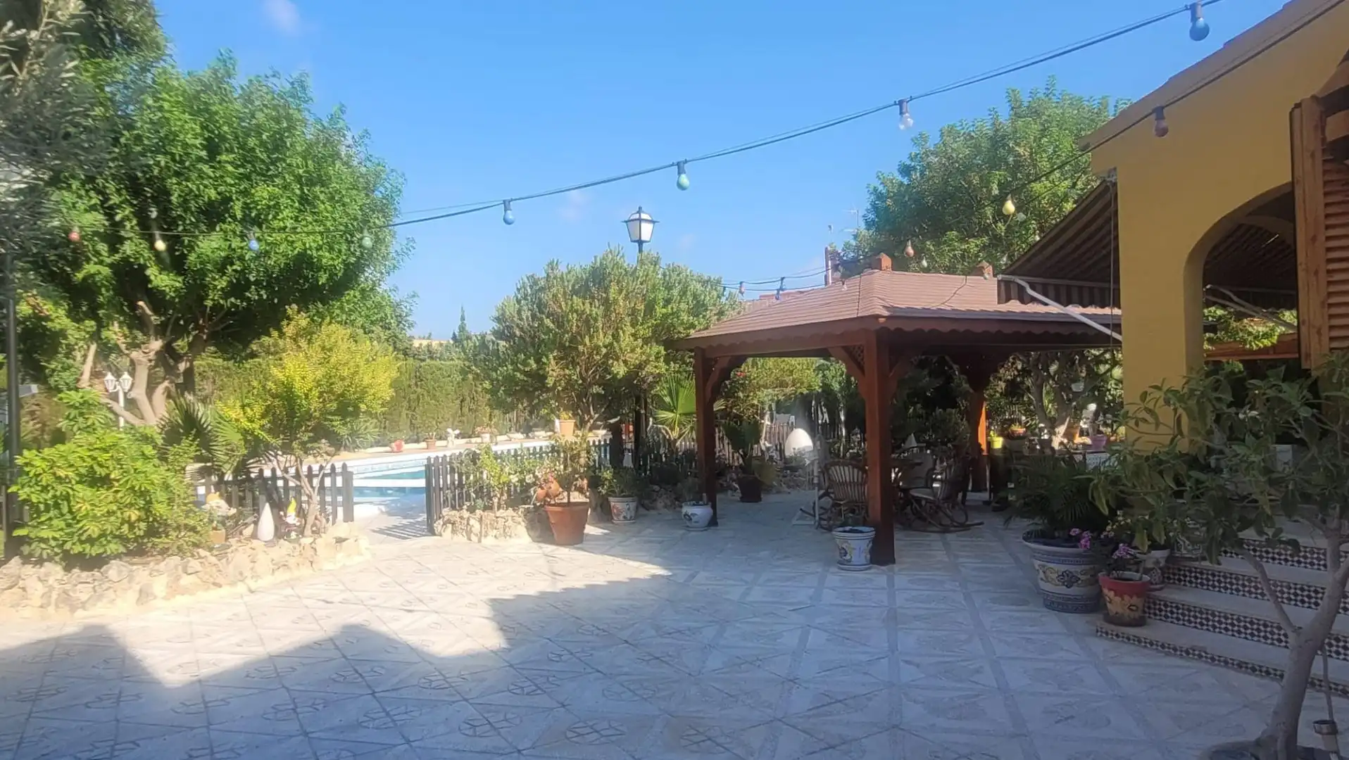 Terrassa de Casa o xalet en venda en Mutxamel amb Calefacció, Jardí privat i Traster